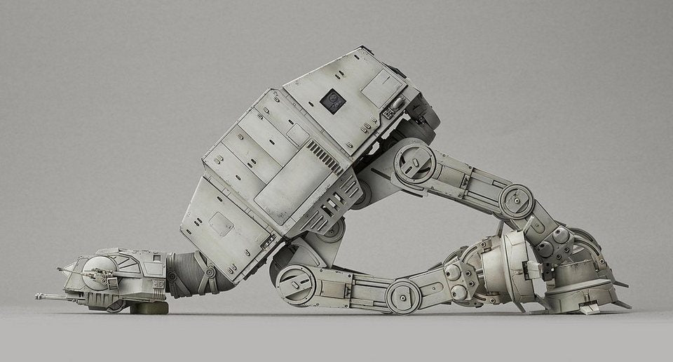 Bandai Modellbausatz Star Wars AT-AT, Maßstab 1:144