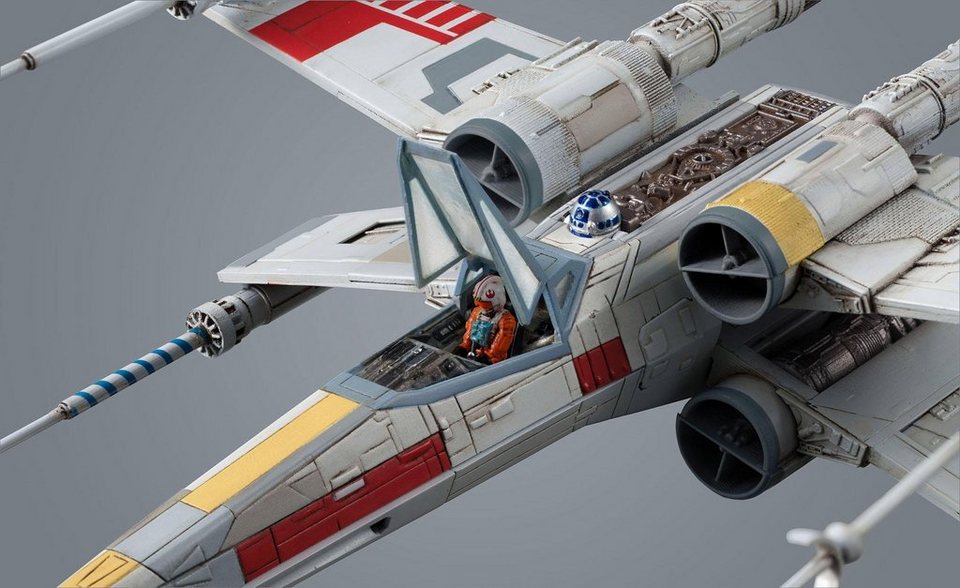 Bandai Modellbausatz Star Wars X-Wing Starfighter, Maßstab 1:72, mit 2 Figuren