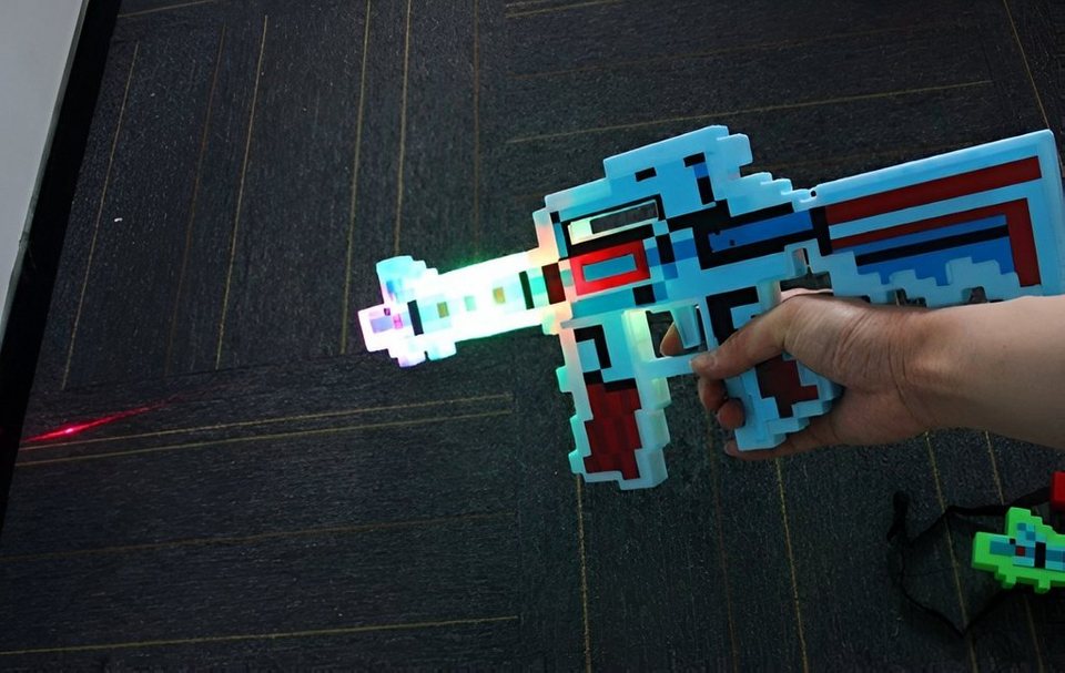 Festivalartikel Lichtschwert LED-Gewehr, blinkend, Diamant-Pixel Replik Minecraft (1-tlg)