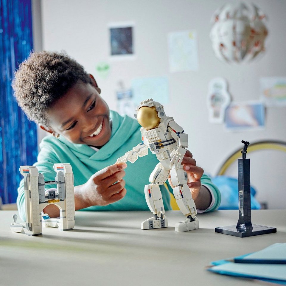 LEGO® Astronaut im Weltraum (31152), LEGO Creator 3in1 Konstruktionsspielsteine, (647 St), Made in Europe