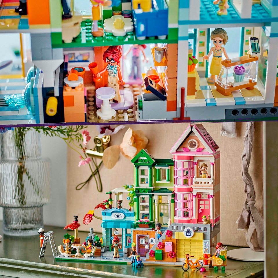 LEGO® Heartlake City Wohn- und Einkaufsstraße (42670), LEGO Friends Konstruktionsspielsteine, (2040 St), Made in Europe