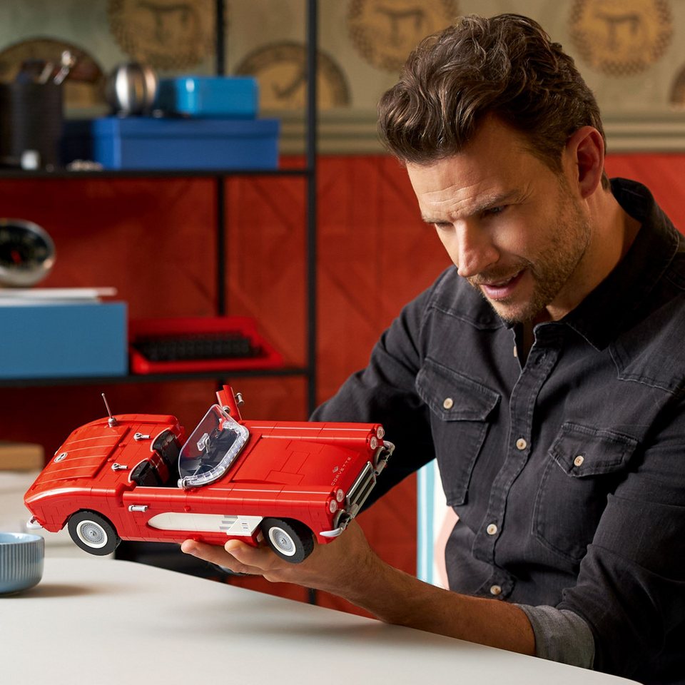 LEGO® Icons - Corvette (10321) Modellauto, klassischer Sportwagen Konstruktions-Spielset, (1210 St., 10321)