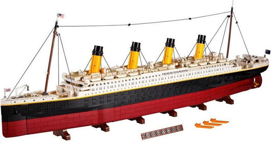 LEGO® Icons - Titanic (10294) inkl. Acryl Vitrine Spielbausteine, (9090 St)