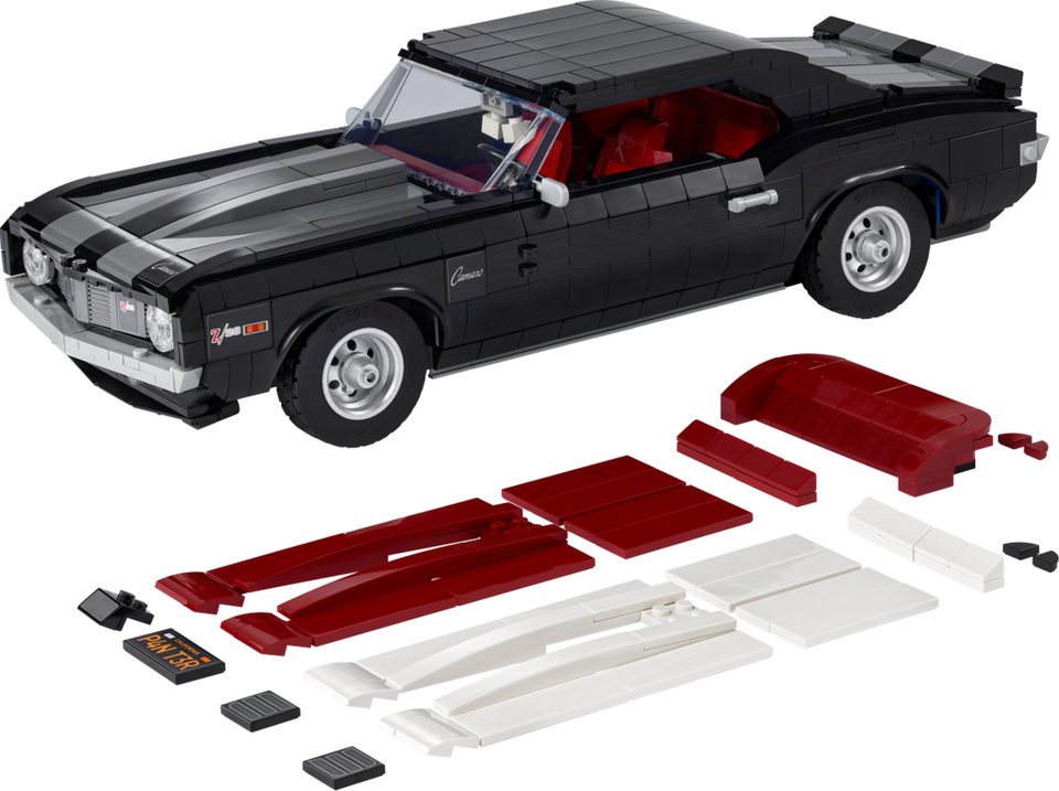 LEGO® LEGO® Icons: 10304 - Chevrolet Camaro Z28 - EOL 2024 Konstruktionsspielsteine, (Set)