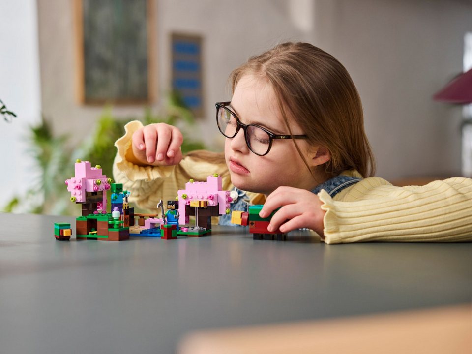 LEGO® LEGO® Minecraft™ 21260 Der Kirschblütengarten Konstruktionsspielsteine, (304 St)