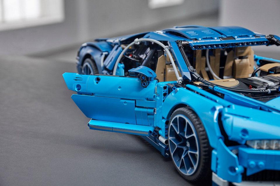 LEGO® LEGO® Technic Bugatti Chiron (42083), Automodell Spielbausteine