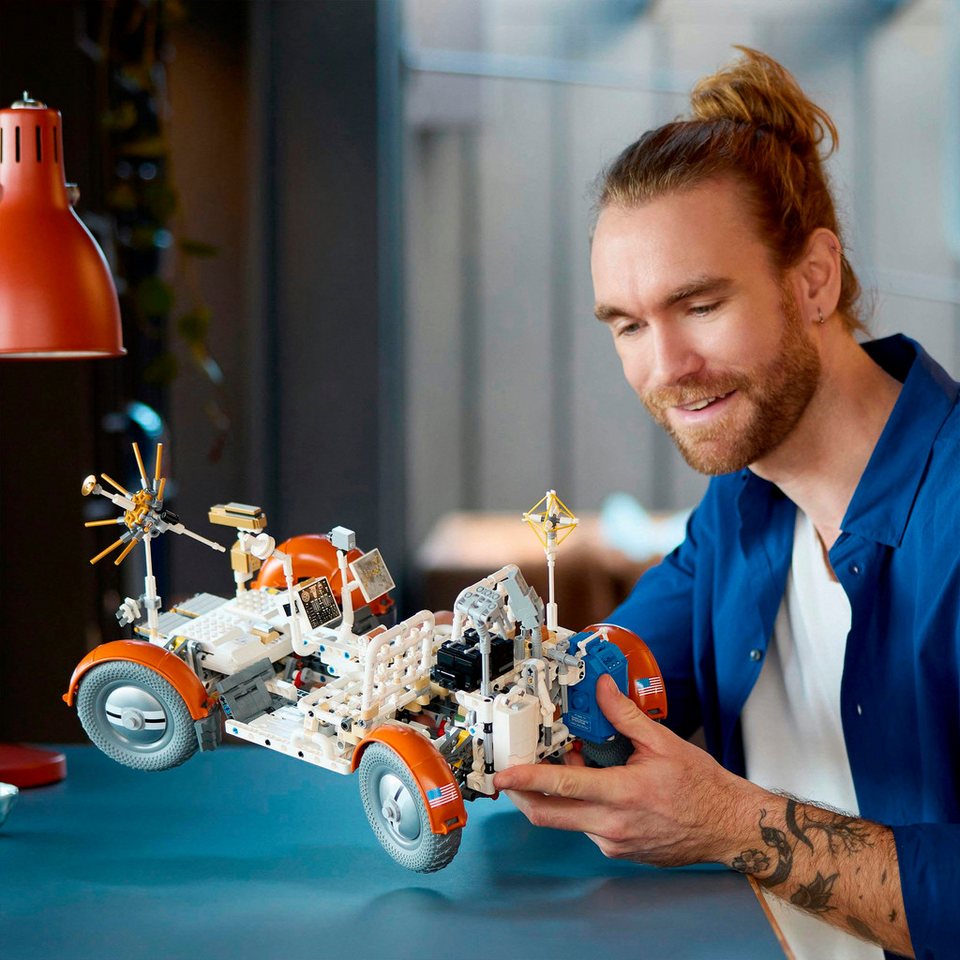 LEGO® NASA Apollo Lunar Roving Vehicle (LRV) (42182), LEGO Technic Konstruktionsspielsteine, (1913 St), Made in Europe