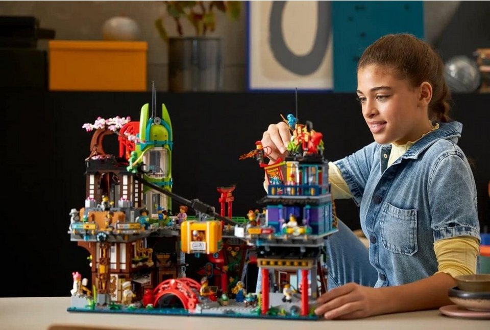 LEGO® Ninjago - Die Märkte von Ninjago City (71799) Spielbausteine, (6163 St)