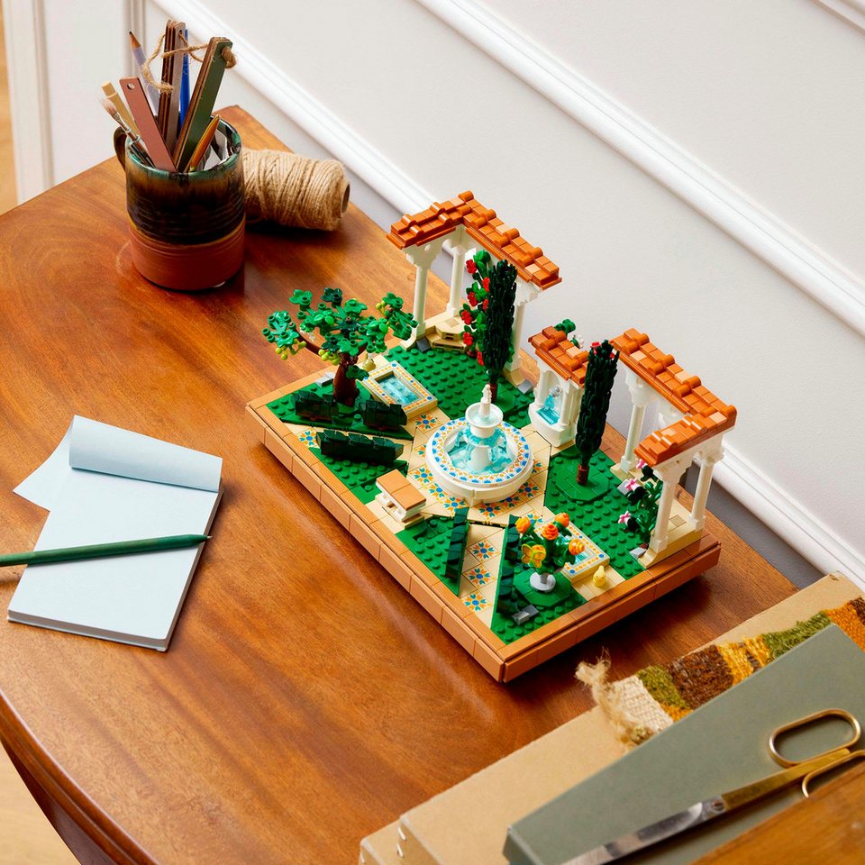 LEGO® Springbrunnengarten (10359), LEGO Icons Konstruktionsspielsteine, (1302 St), Made in Europe