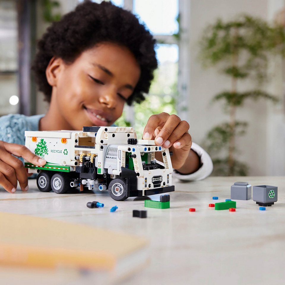Sarcia.eu LEGO Technic Müllwagen Mack® LR Electric, 503 Elemente 42167 Konstruktionsspielsteine