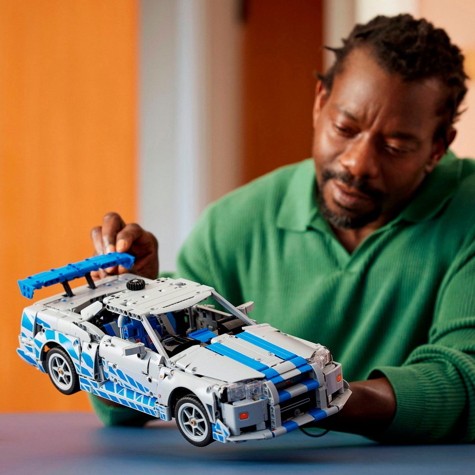 LEGO® 2 Fast 2 Furious Nissan Skyline GT-R (R34) Flitzer (42210) Konstruktionsspielsteine, (1410 St), LEGO Technic; Made in Europe