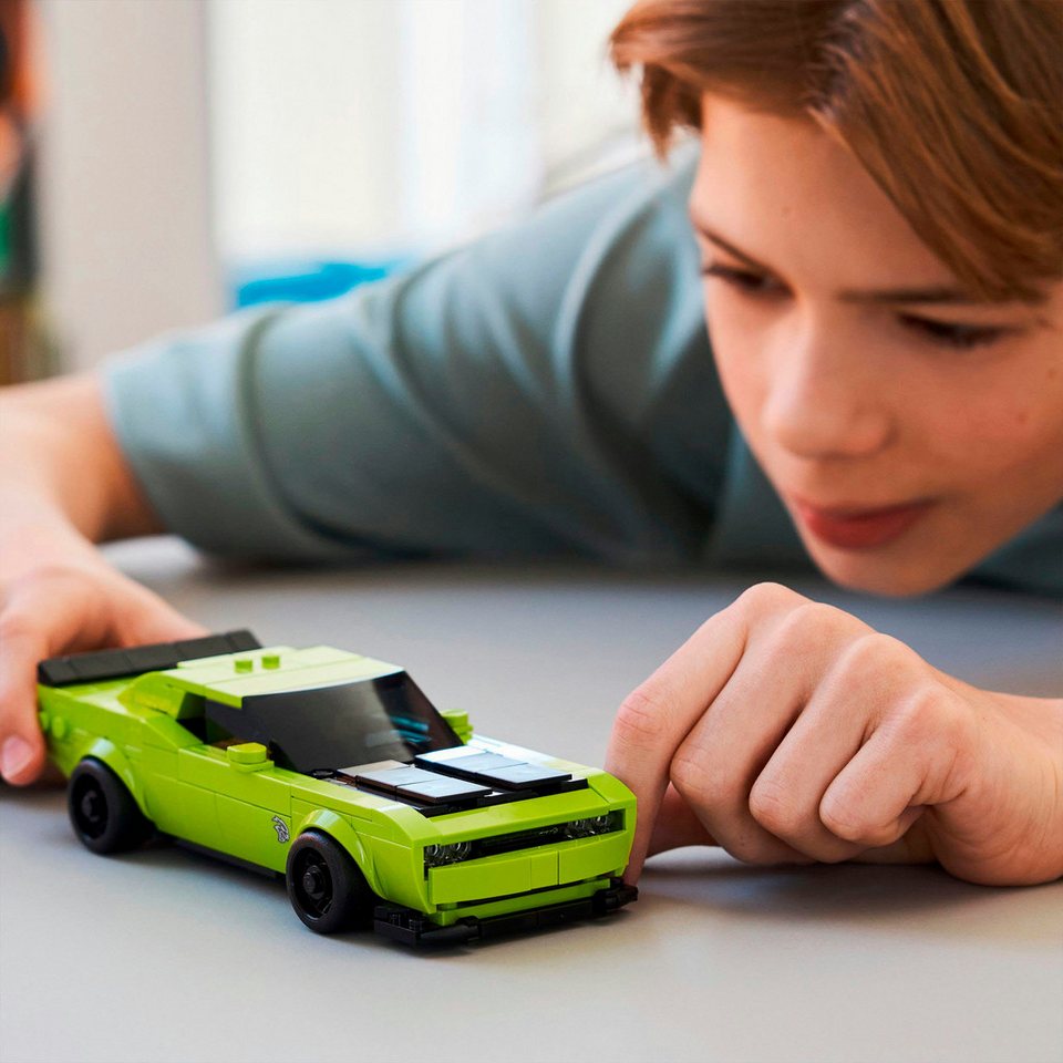 LEGO® Dodge Challenger SRT Hellcat Sportwagen (77237), LEGO Speed Champions Konstruktionsspielsteine, (390 St), Made in Europe