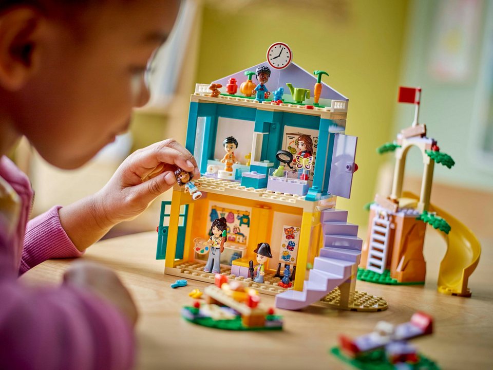 LEGO® LEGO® Friends 42636 Heartlake City Kindergarten Konstruktionsspielsteine, (239 St)