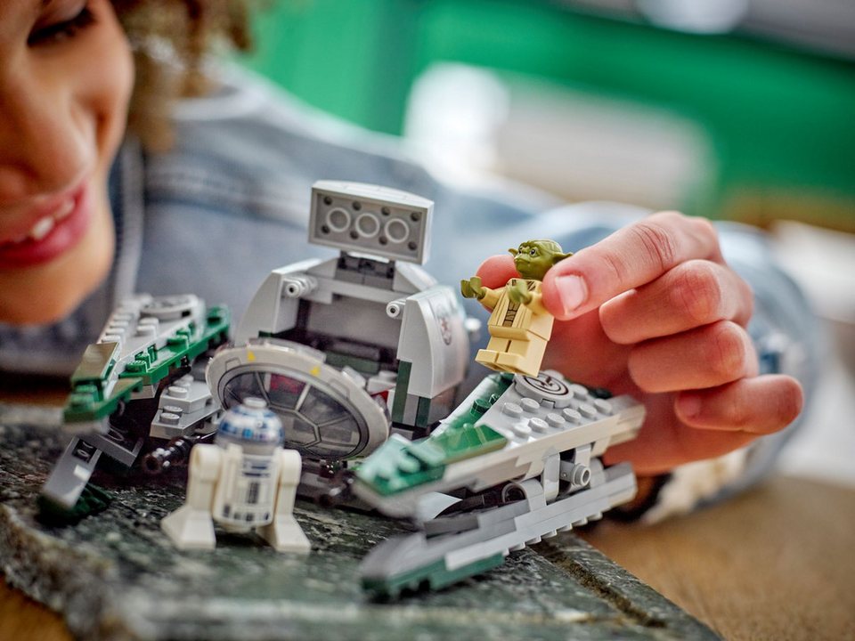 LEGO® LEGO® Star Wars™ 75360 Yodas Jedi Starfighter™ Konstruktionsspielsteine, (253 St)