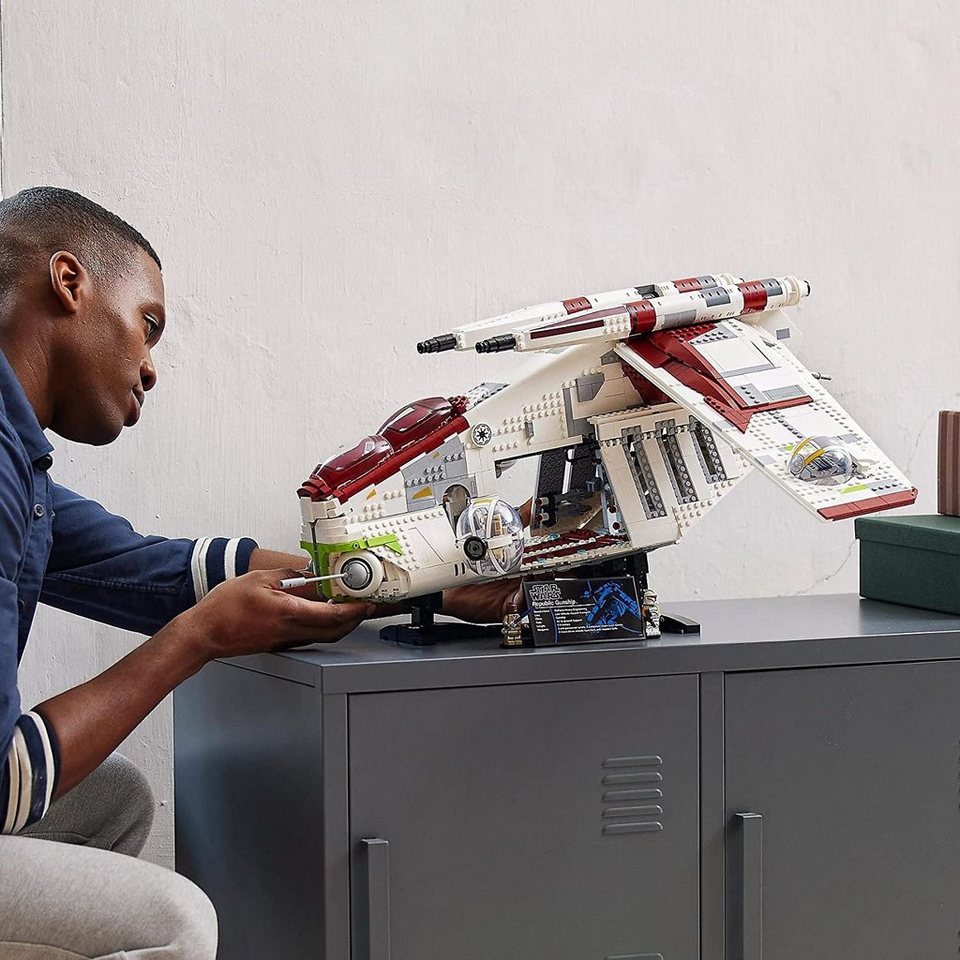 LEGO® Star Wars 75309 Republic Gunship Bausatz Spielbausteine, (3292 St)