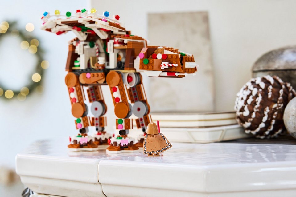 LEGO® Star Wars - Lebkuchen AT-AT (40806) Konstruktions-Spielset, (697 St), Inkl. Darth Vader Minifigur